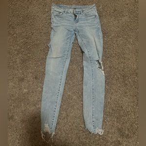 American eagle low rise skinny jeans